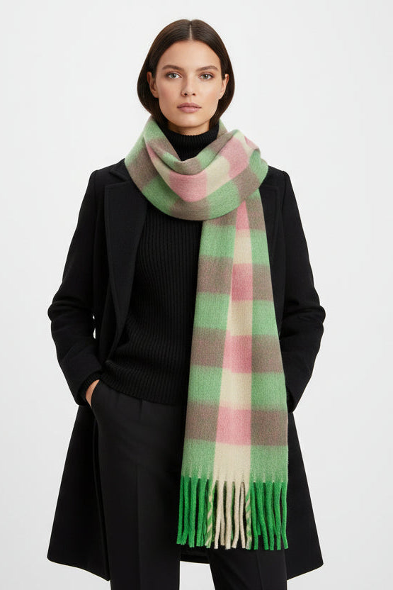 Wonderful Life Scarf