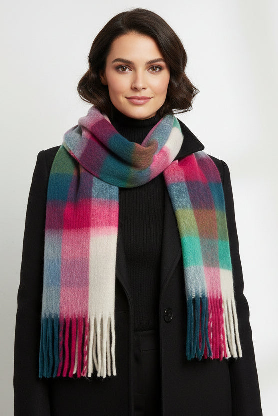 Wonderful Life Scarf