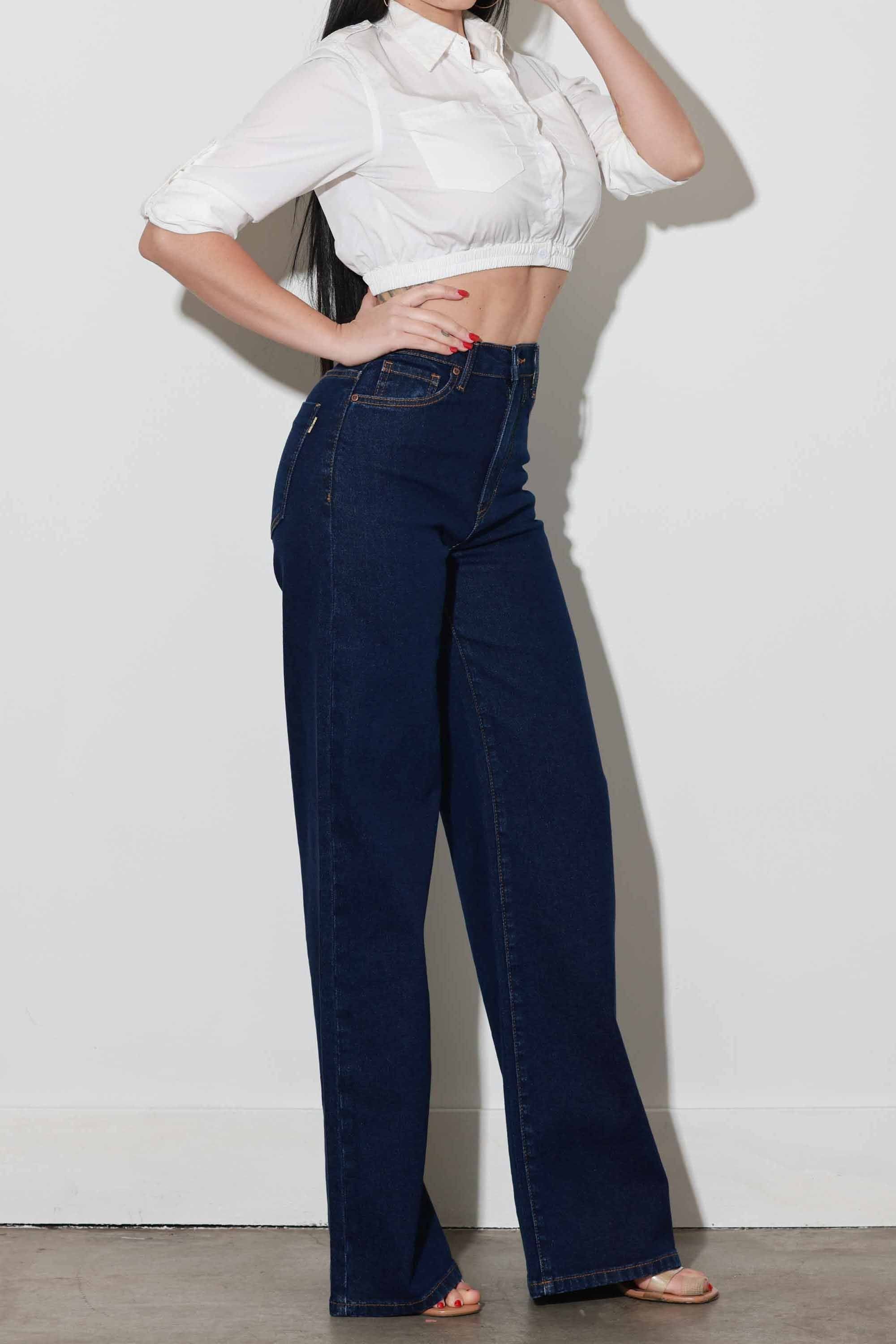 The Signature Wide Leg Jean