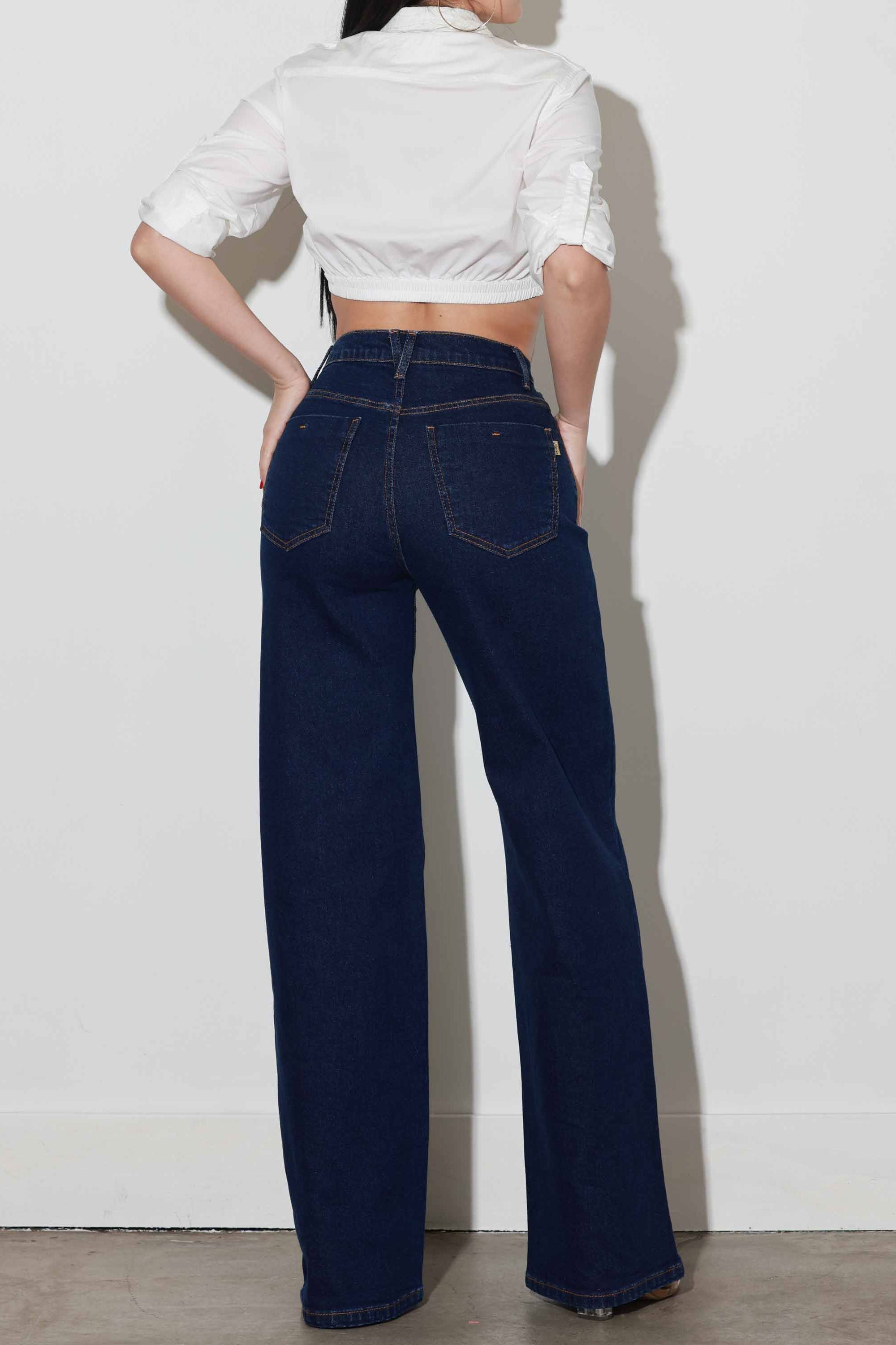The Signature Wide Leg Jean
