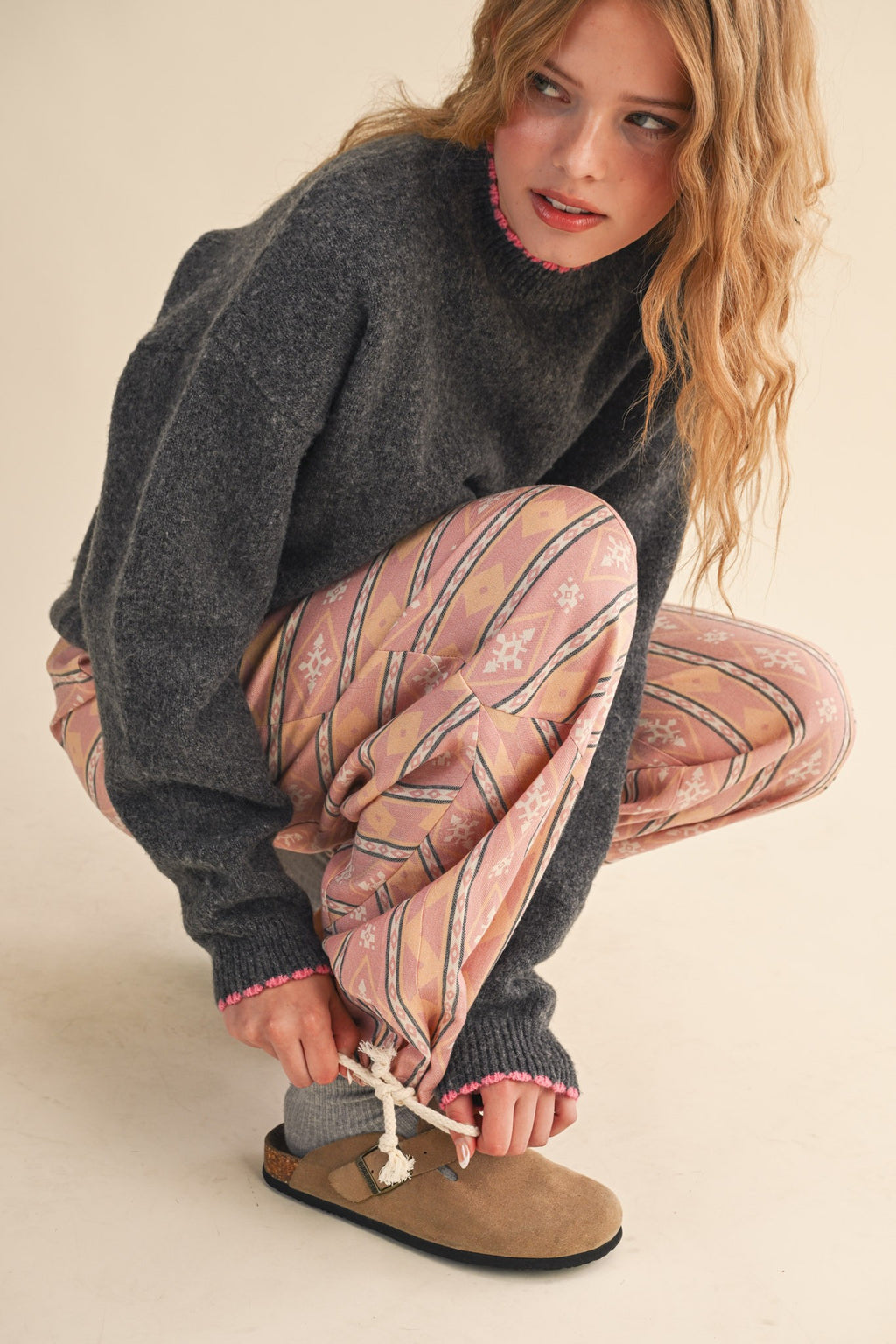 Harper Contrast Scallop Sweater Mila Scallop Knit