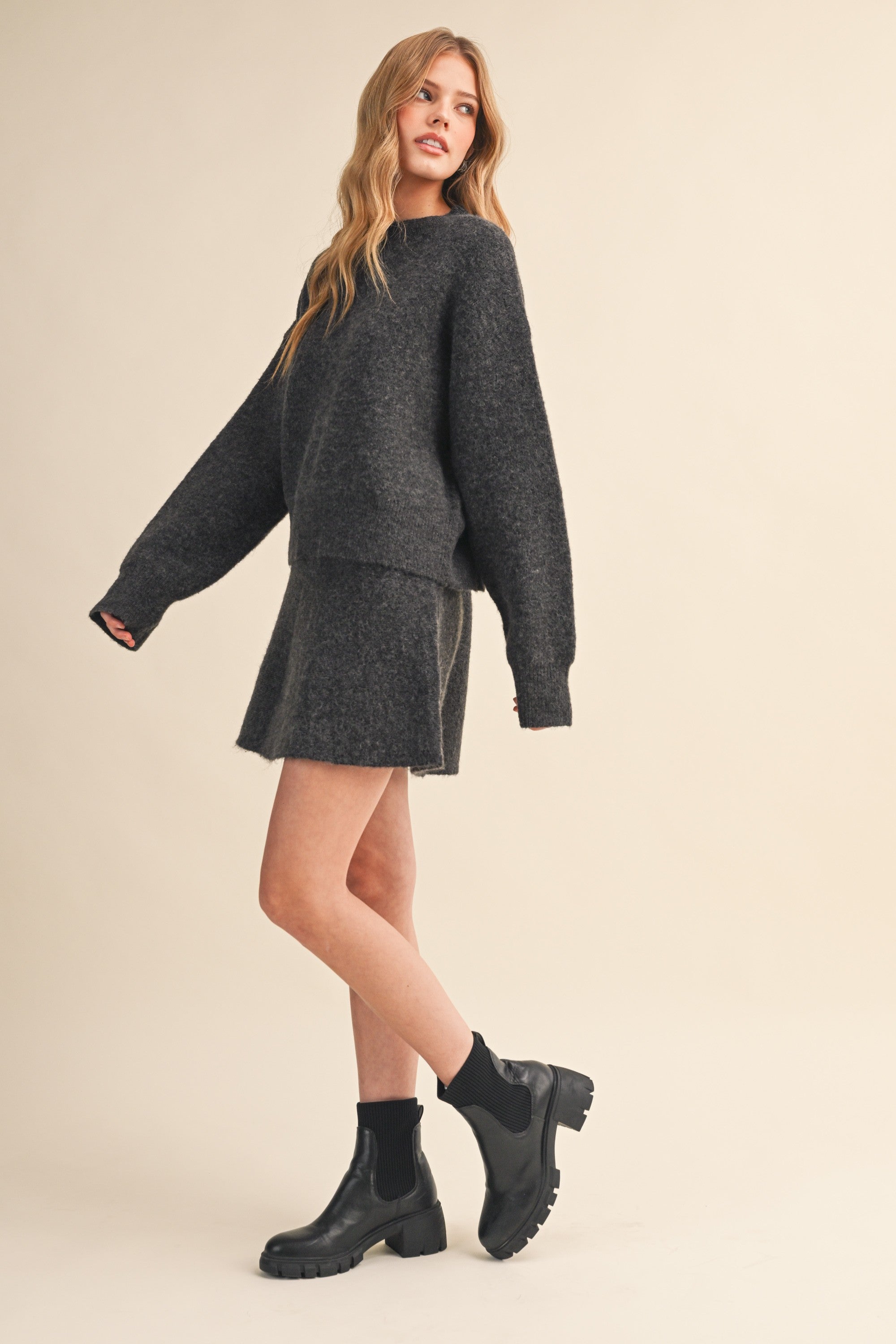 The Amélie Knit Flared Mini Skirt