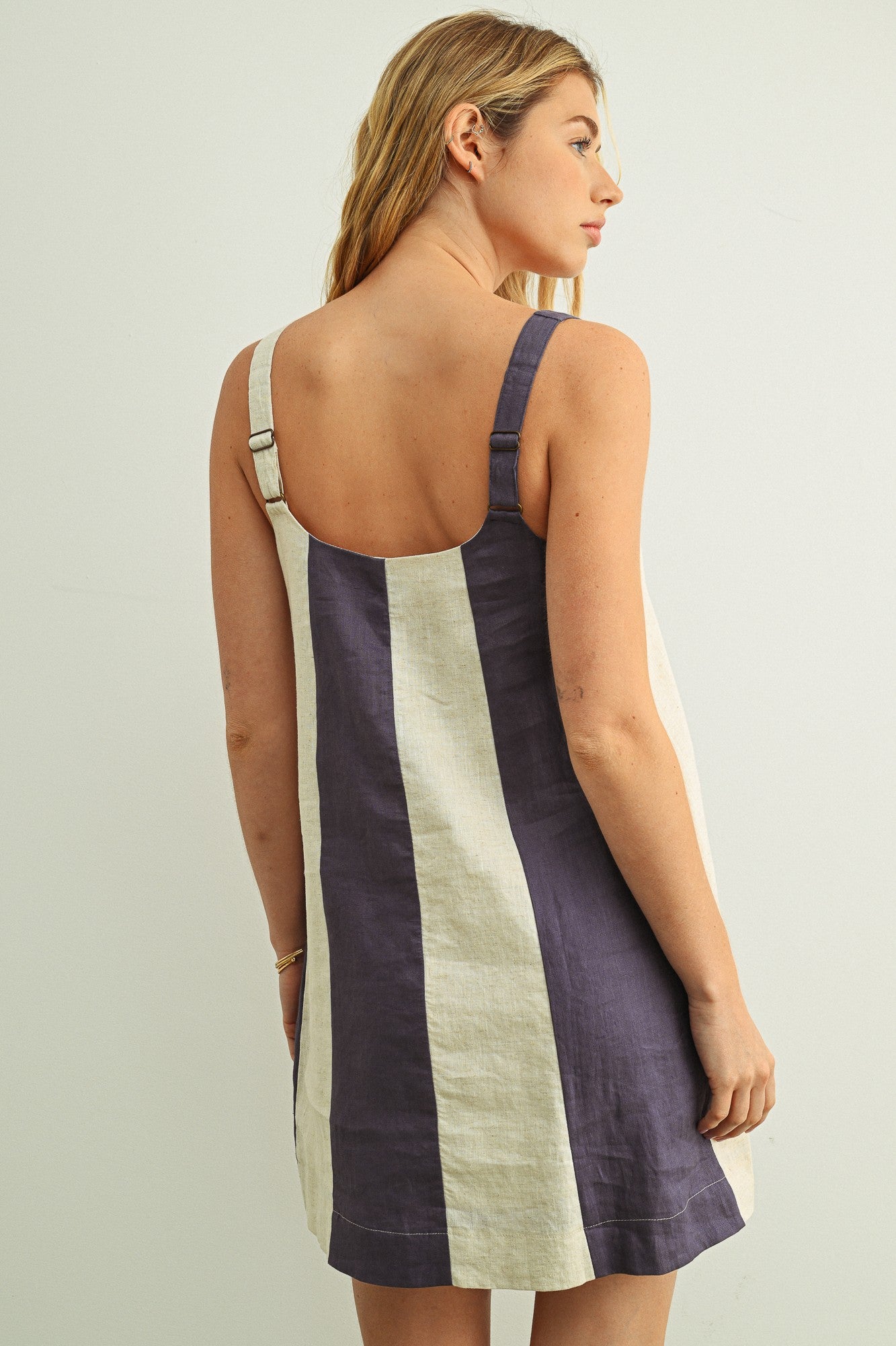 Coastal Contrast Linen Mini Dress