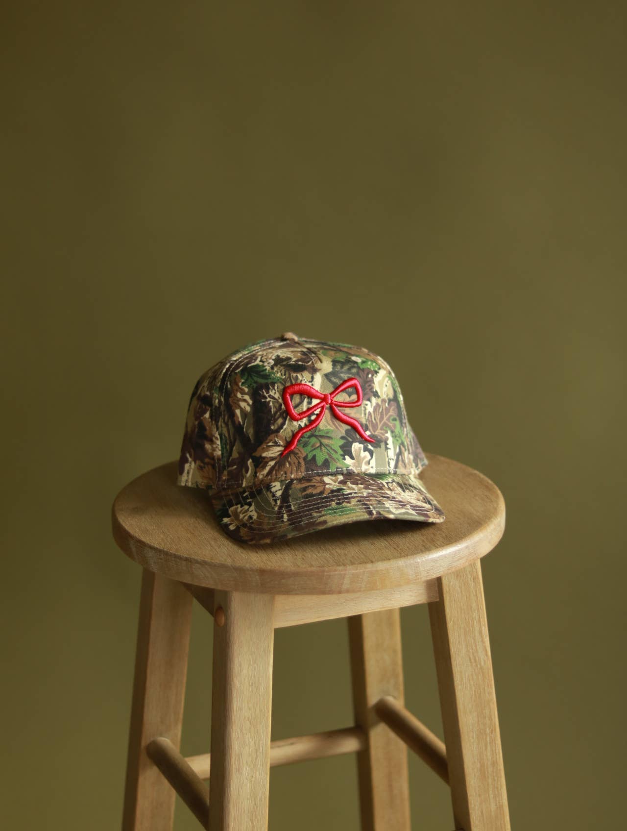 Camo Red Bow Snapback