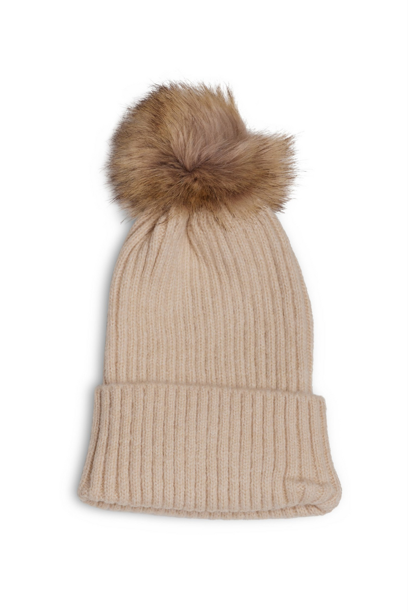 Clover Knit Pom Beanie
