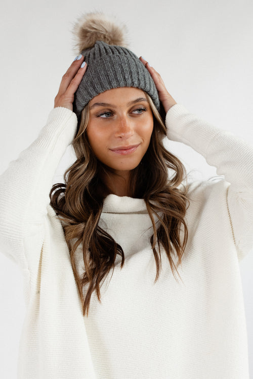 Clover Knit Pom Beanie