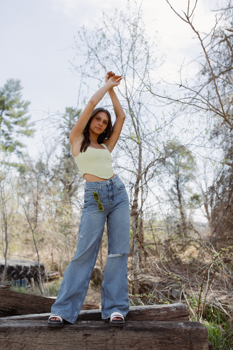 BDG Ripped Knee Puddle Jean
